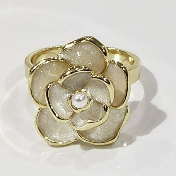 Vintage Style‎ 14K Gold Plated Canellia Flower Cuff Pinkie Ring - Picture 9 of 12